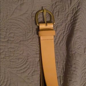 4 for $16 /// ANN TAYLOR Beige belt | Size L
